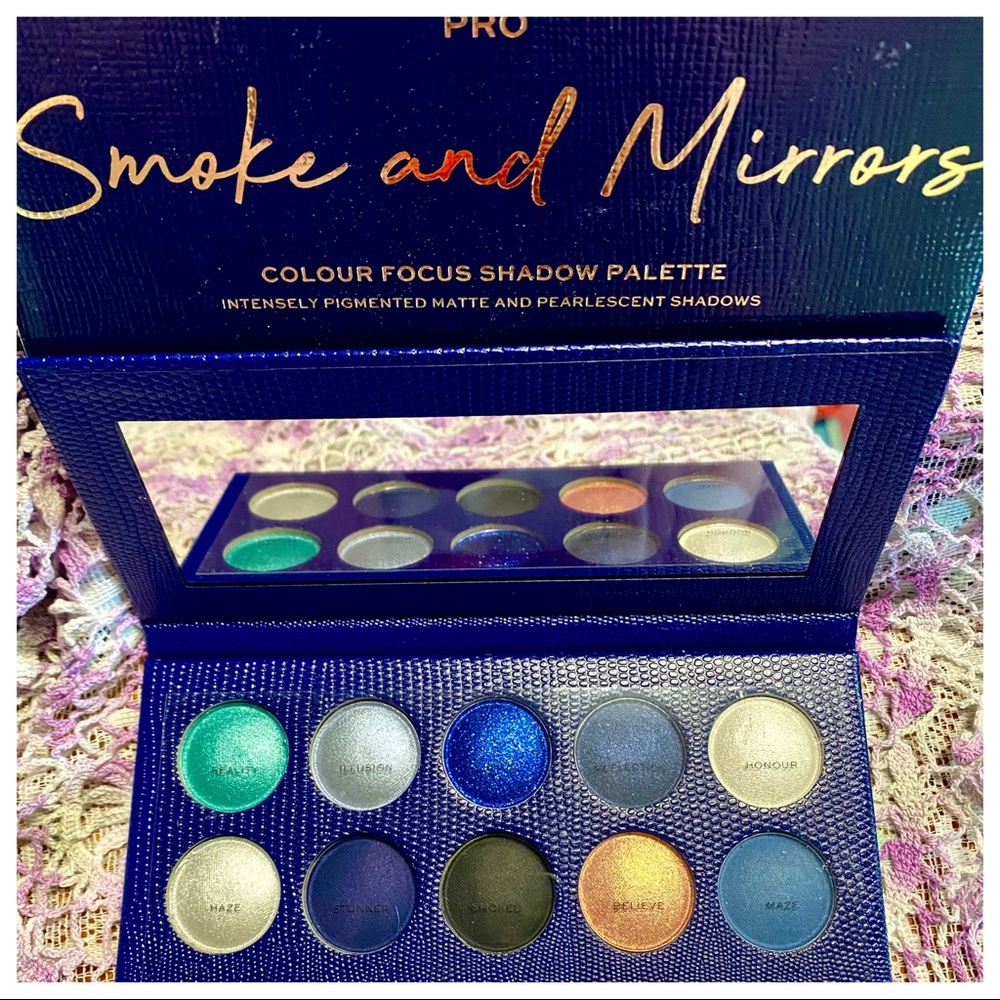 🎉2X HP🎊NIB REVOLUTION PRO “Smoke & Mirrors” 10Pc Intense Eyeshadow Kit - Picture 15 of 16